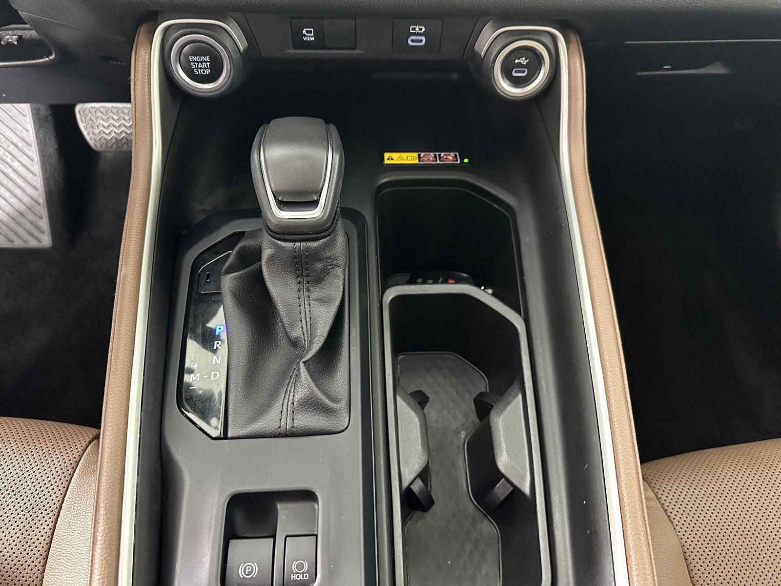 Certified Used 2024 Wind Chill Pearl Toyota Platinum image 20