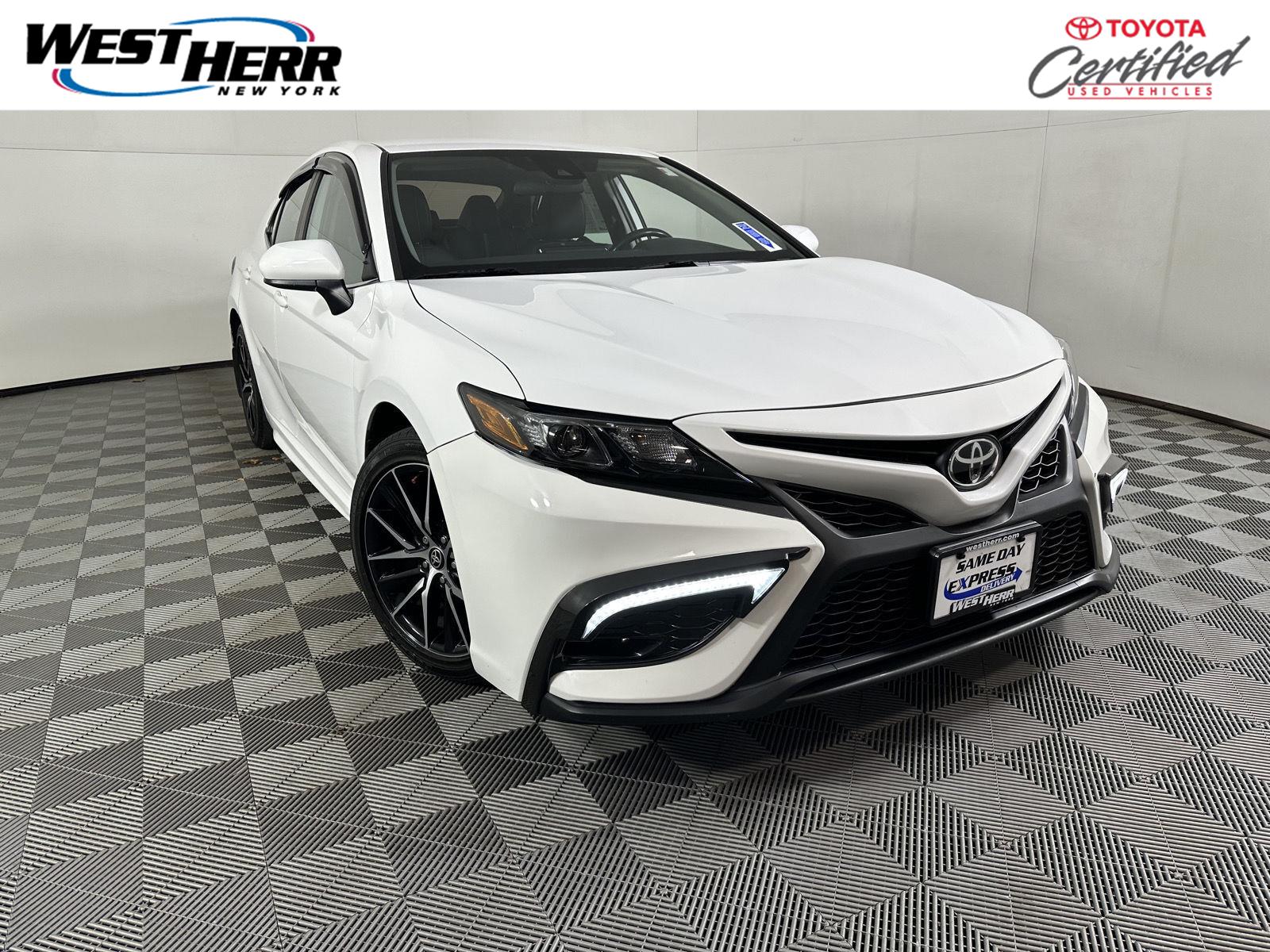 Super White 2021 Toyota Camry Sedan Front-Wheel Drive Automatic