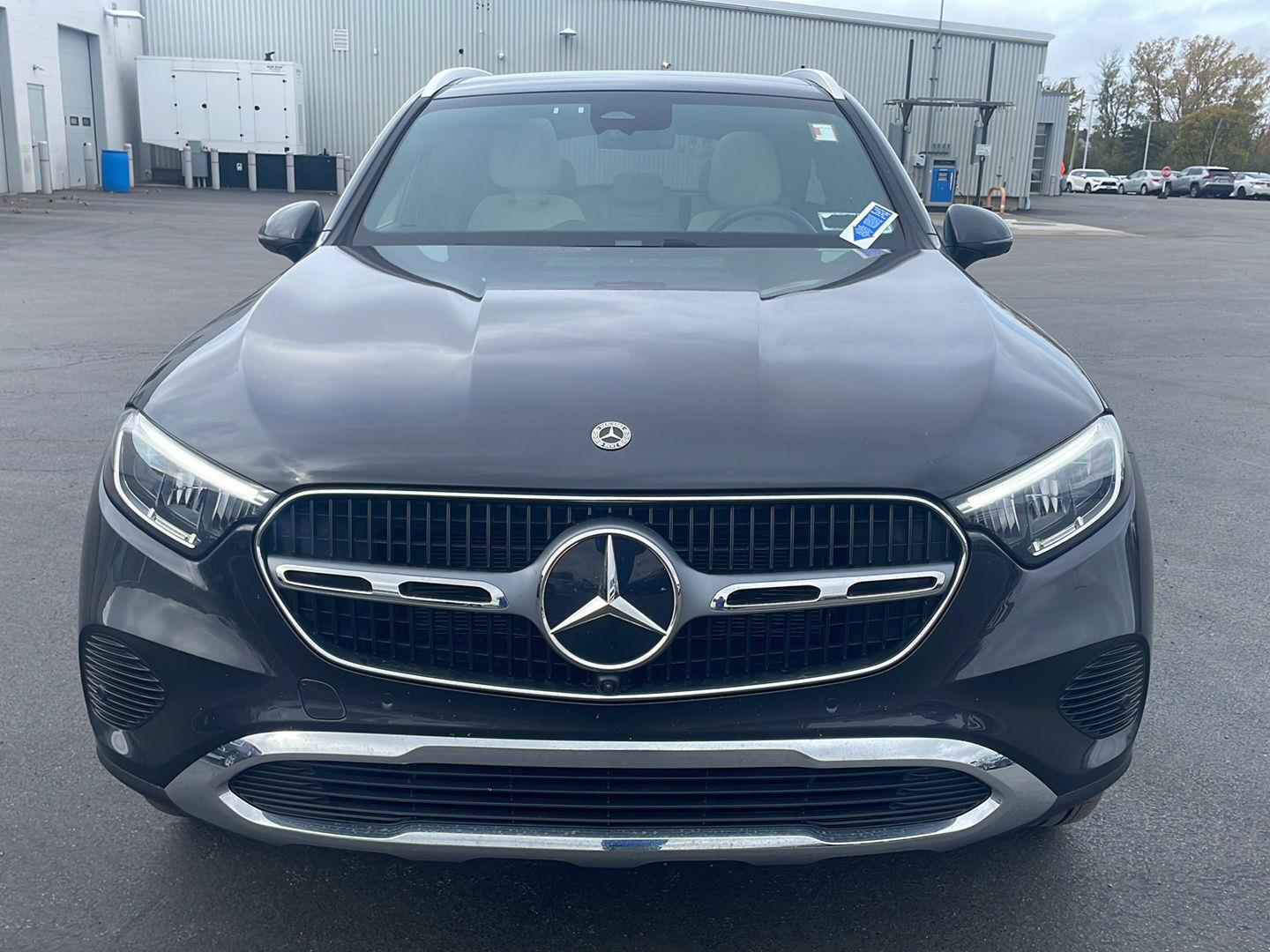 Used 2026  Mercedes-Benz GLC 300 image 10