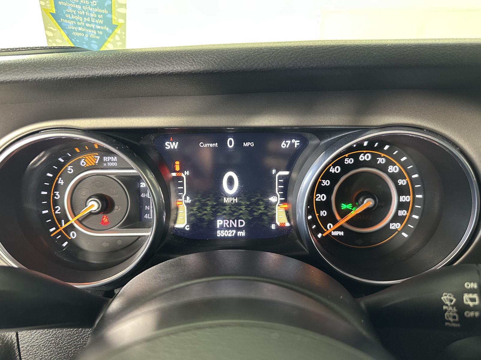 Used 2018 Bright White Clearcoat Jeep Sport S image 16