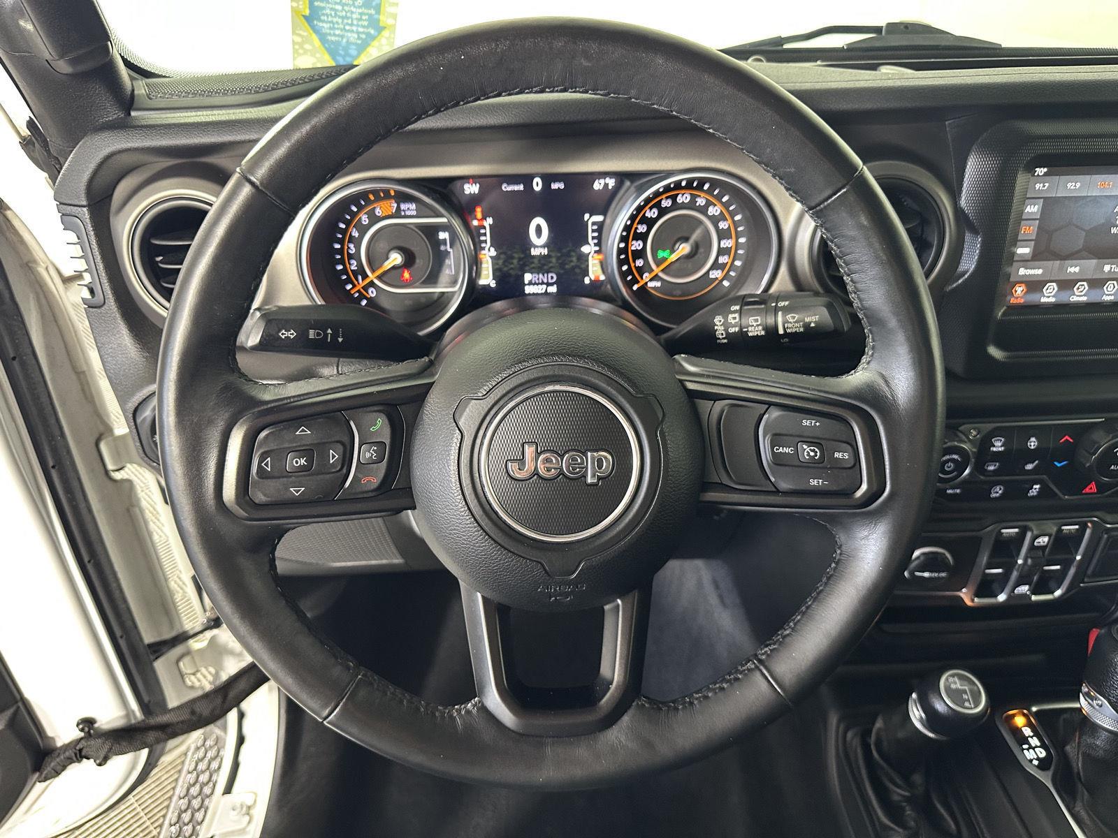 Used 2018 Bright White Clearcoat Jeep Sport S image 17