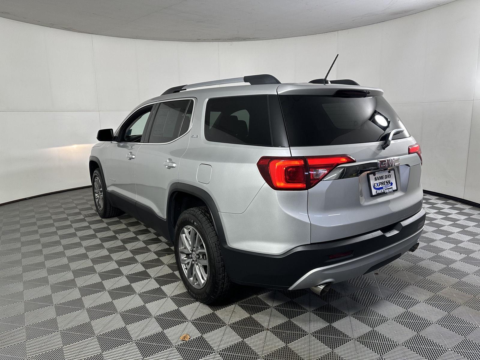 Used 2019 Quicksilver Metallic GMC SLE image 29