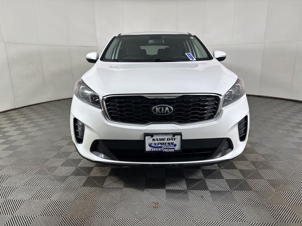 Used 2020 Snow White Pearl Kia LX image 12