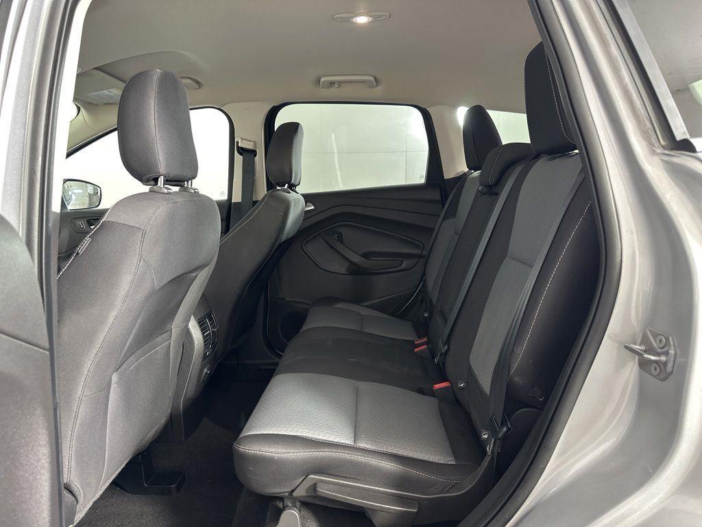 Used 2019 Ingot Silver Ford SE image 14