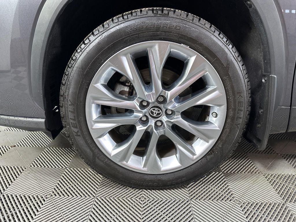 Used 2023 Magnetic Gray Metallic Toyota Limited image 13