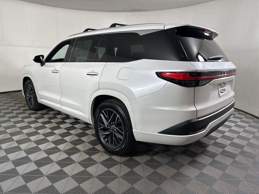 Used 2025 Pearl Lexus 350 Premium image 15