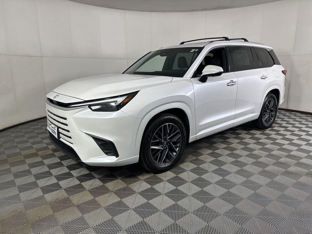 Used 2025 Pearl Lexus 350 Premium image 27