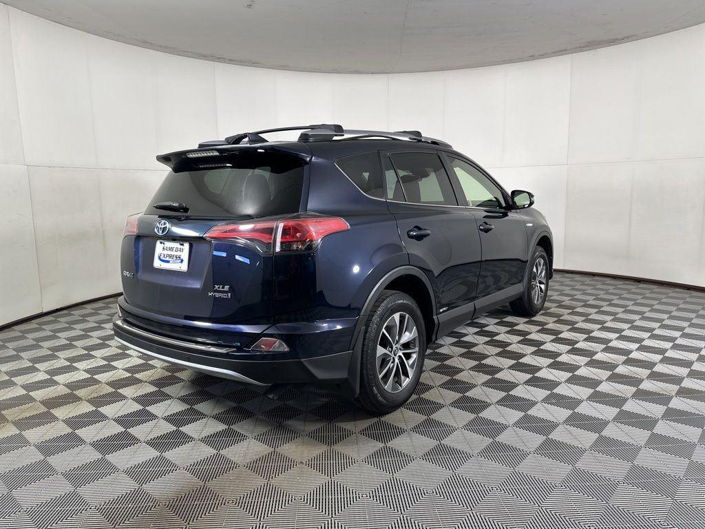 Used 2018 Aqua Toyota XLE image 16