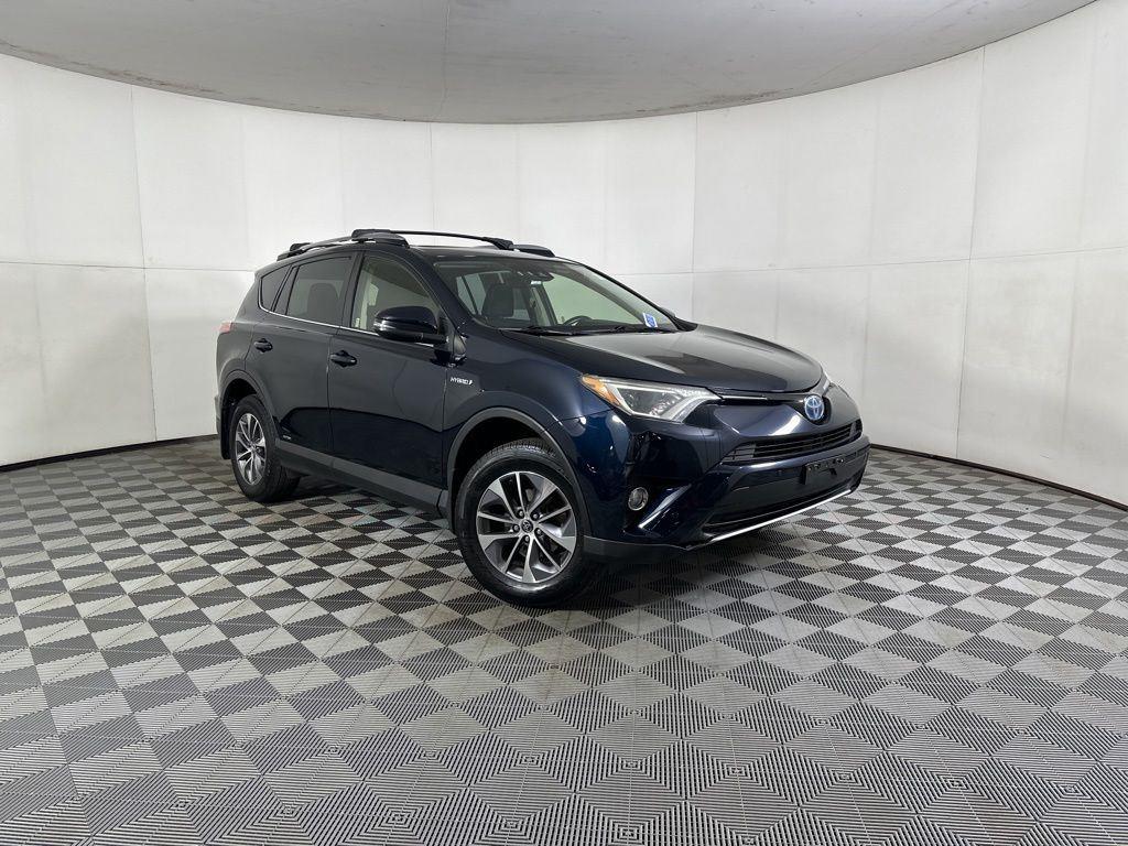 Used 2018 Aqua Toyota XLE image 19