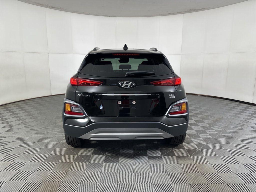 Used 2020 Ultra Black Hyundai Limited image 12