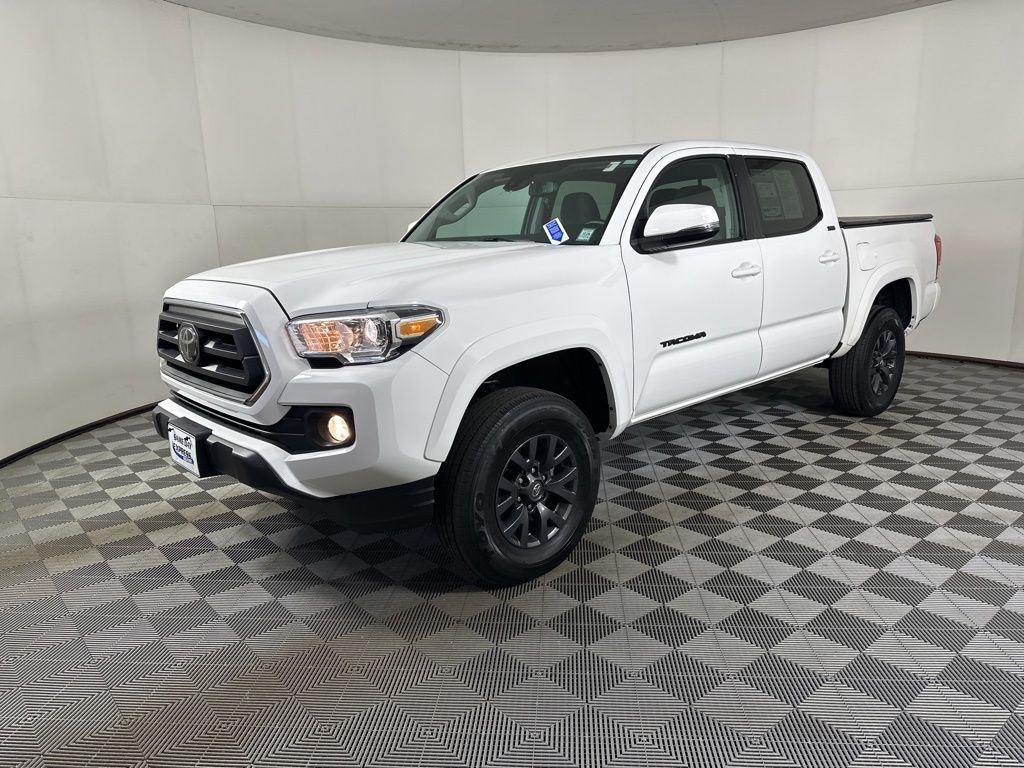 Certified Used 2023 Ice Toyota SR5 image 17