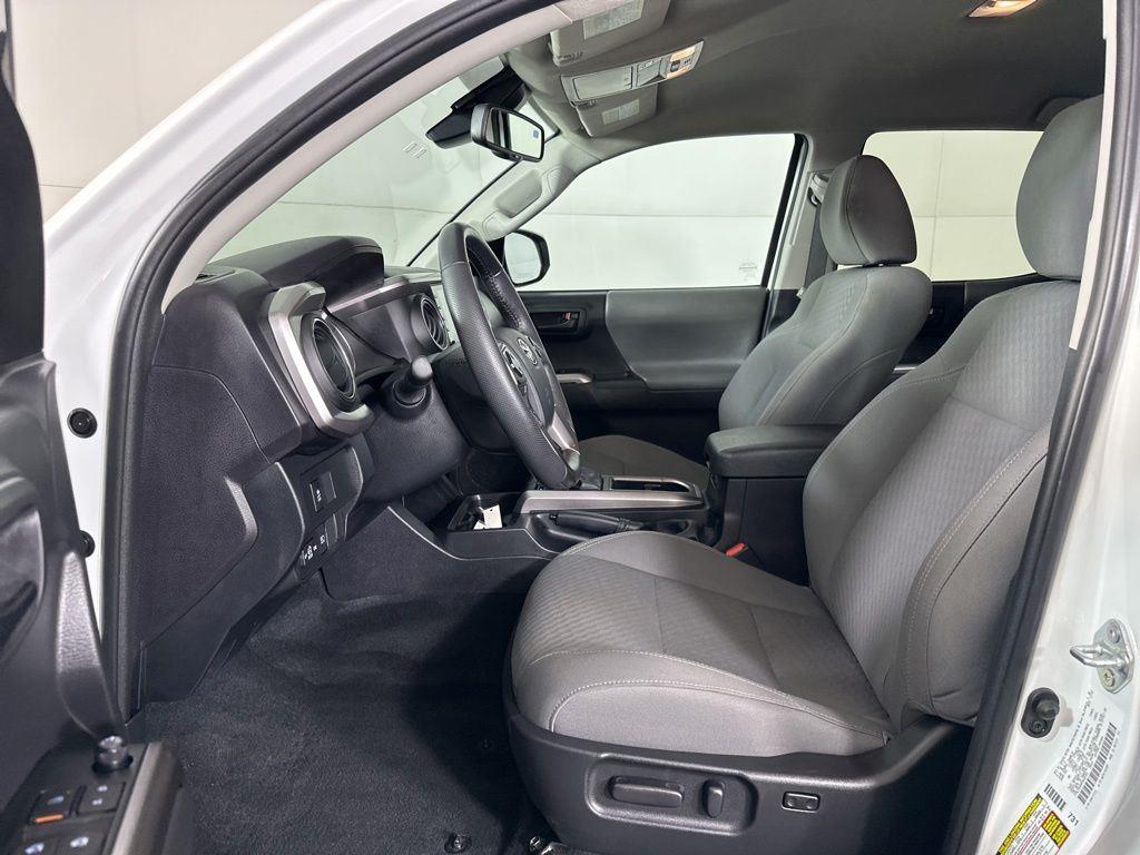 Certified Used 2023 Ice Toyota SR5 image 28