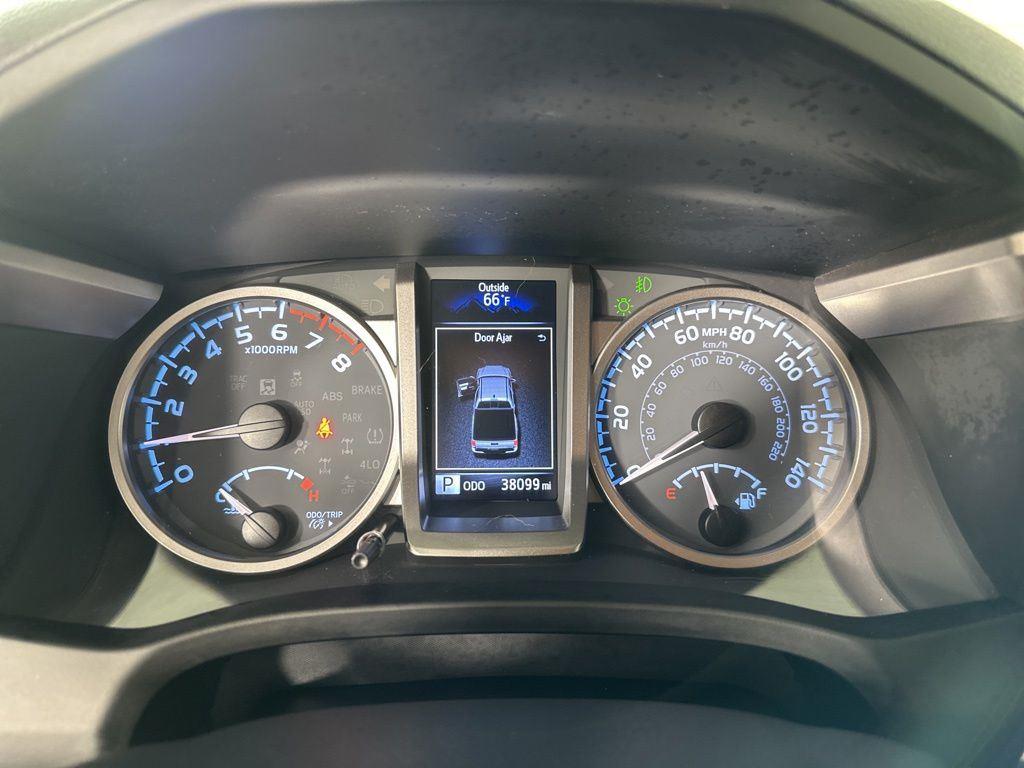 Certified Used 2023 Ice Toyota SR5 image 32