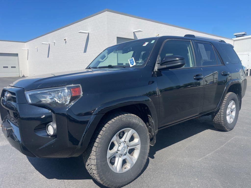 Certified Used 2020 Midnight Black Metallic Toyota SR5 image 7
