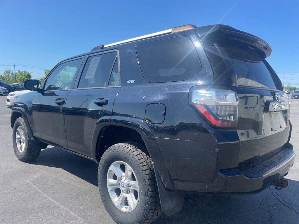 Certified Used 2020 Midnight Black Metallic Toyota SR5 image 12