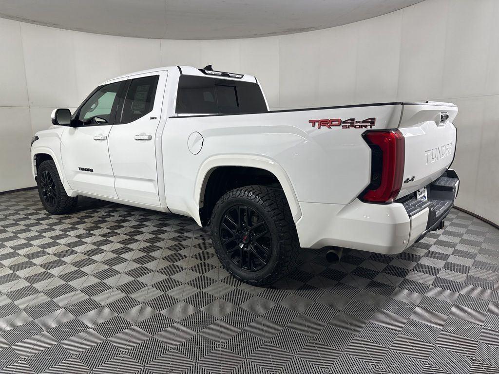 Used 2022 White Toyota SR5 image 7