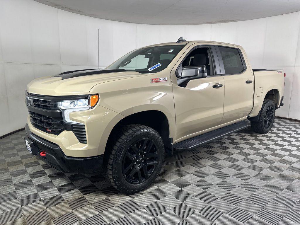 Used 2023 Sand Dune Metallic Chevrolet LT Trail Boss image 26