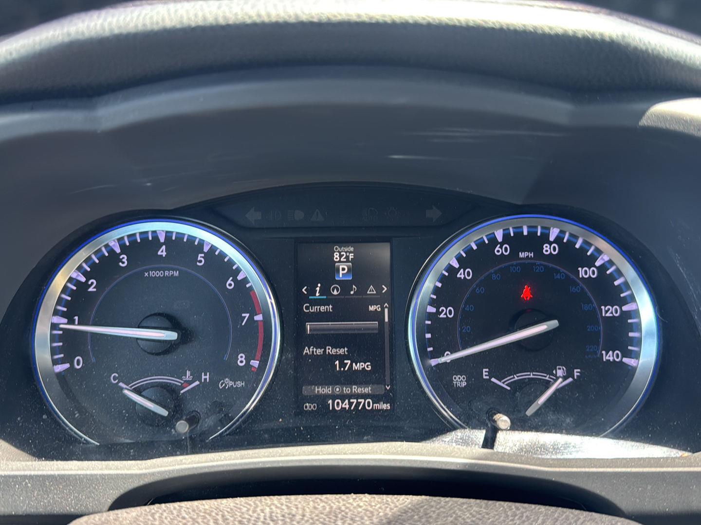Used 2014 Predawn Gray Mica Toyota XLE image 8