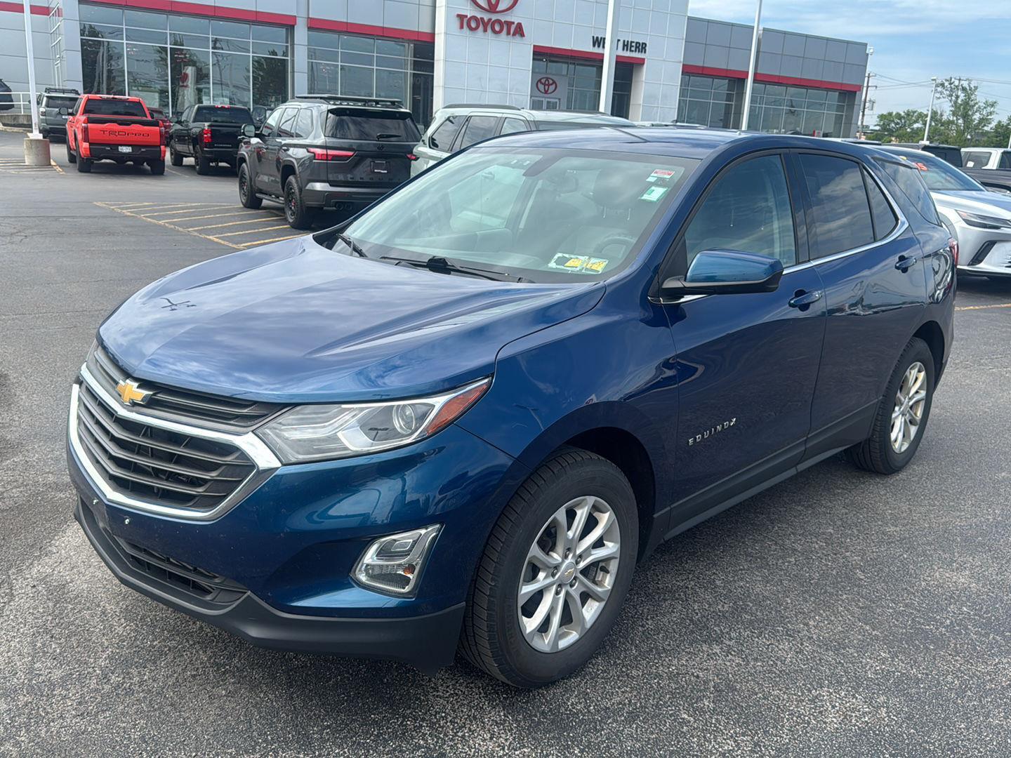 Used 2019 Pacific Blue Metallic Chevrolet LT image 3