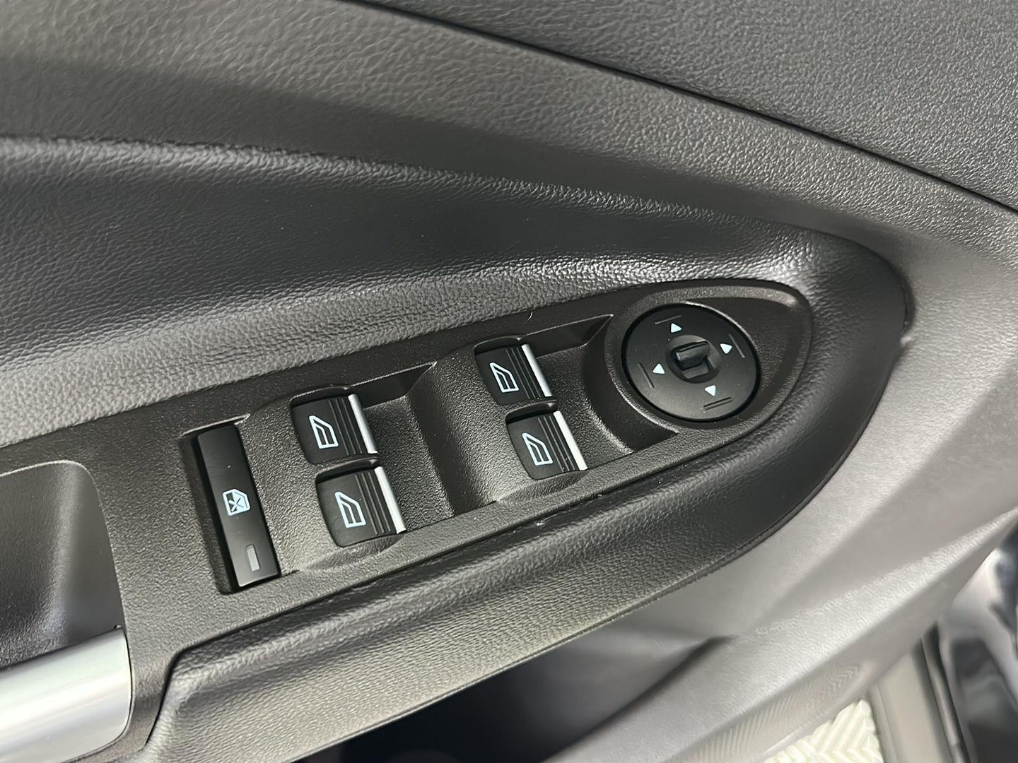 Used 2019 Black Metallic Ford SEL image 12