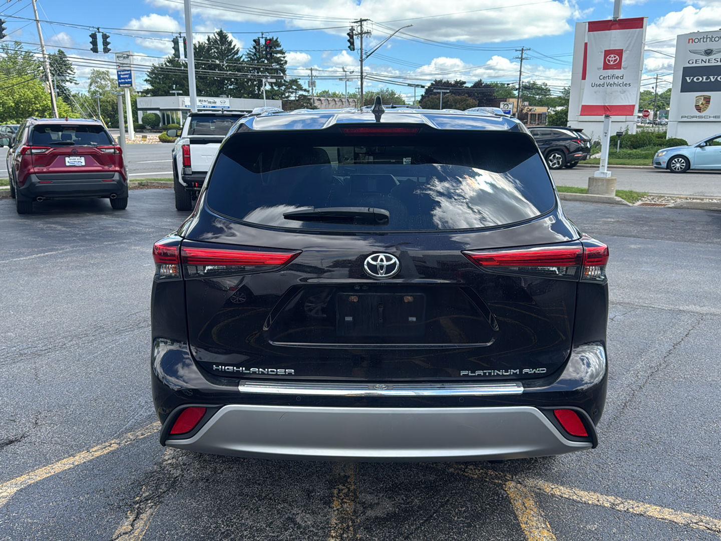 Used 2021 Opulent Amber Toyota Platinum image 5