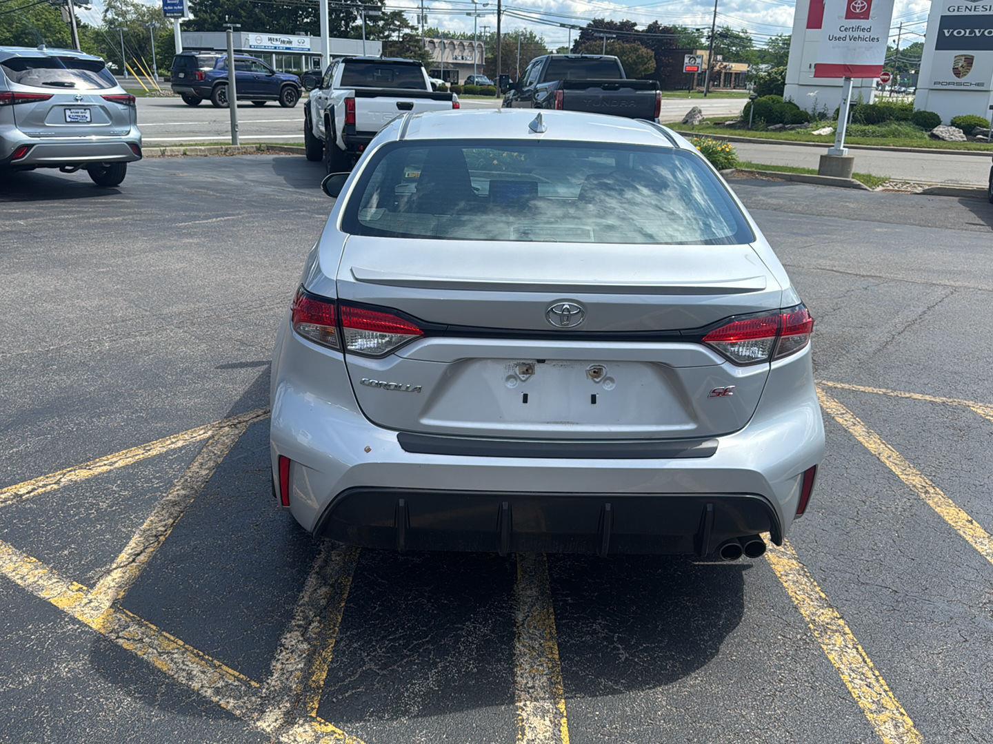 Certified Used 2024 Classic Silver Metallic Toyota SE image 5
