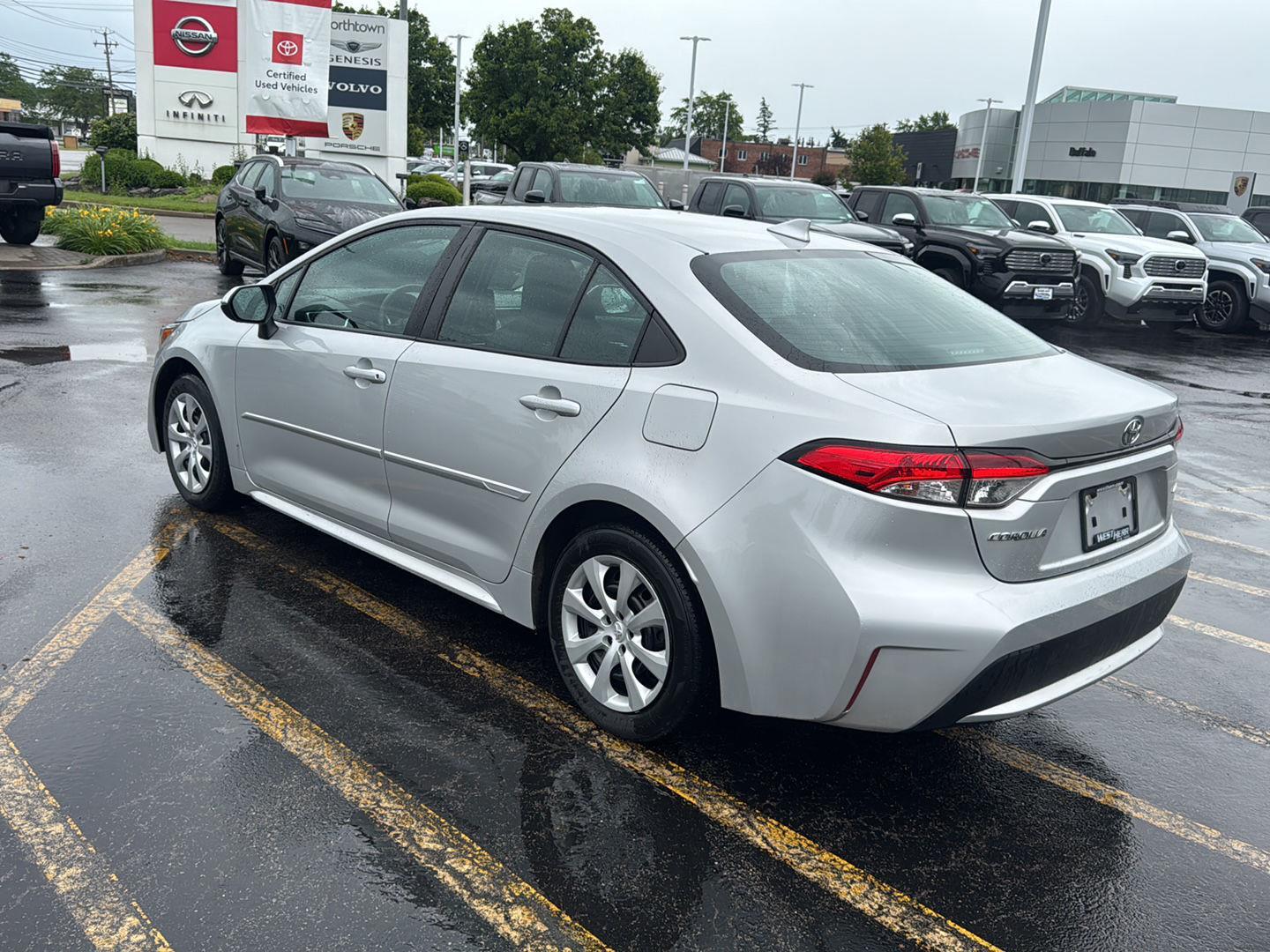 Used 2020 Classic Silver Metallic Toyota LE image 4