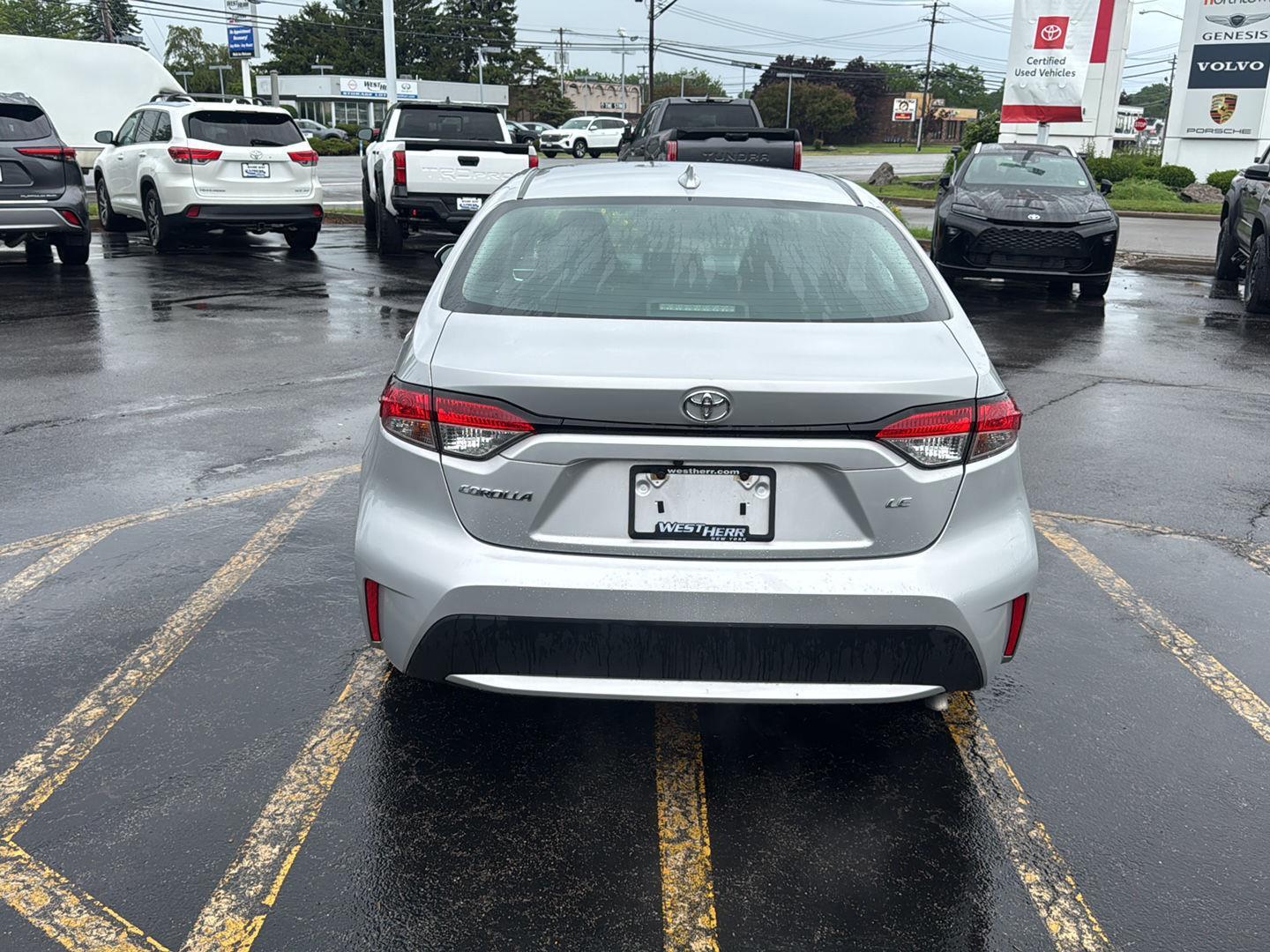 Used 2020 Classic Silver Metallic Toyota LE image 5