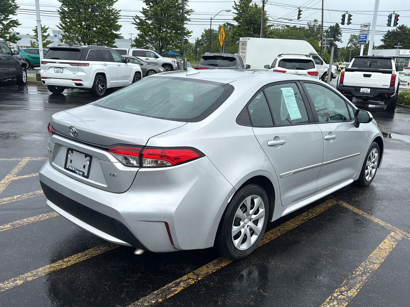 Used 2020 Classic Silver Metallic Toyota LE image 6