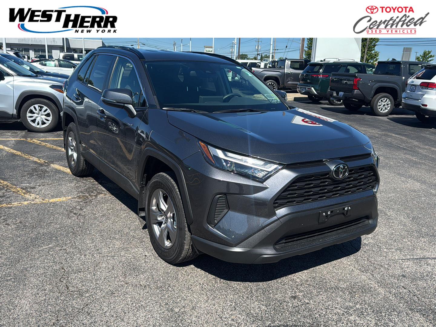 2025 Toyota RAV4 Hybrid LE