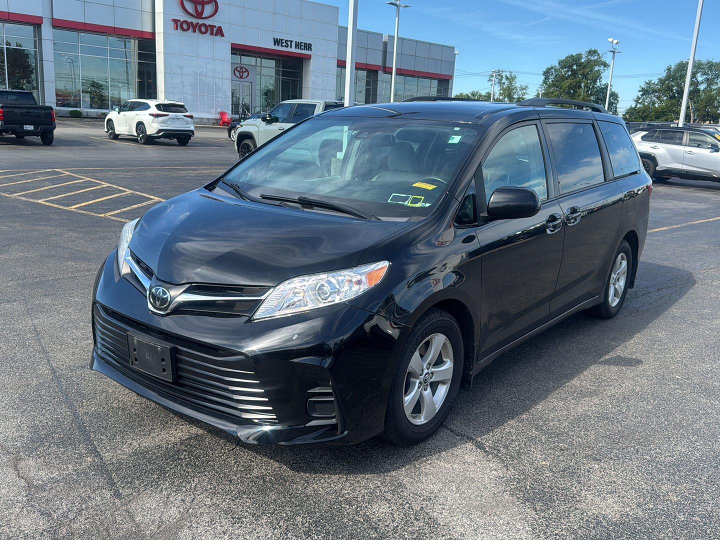 Used 2019 Midnight Black Metallic Toyota LE image 3