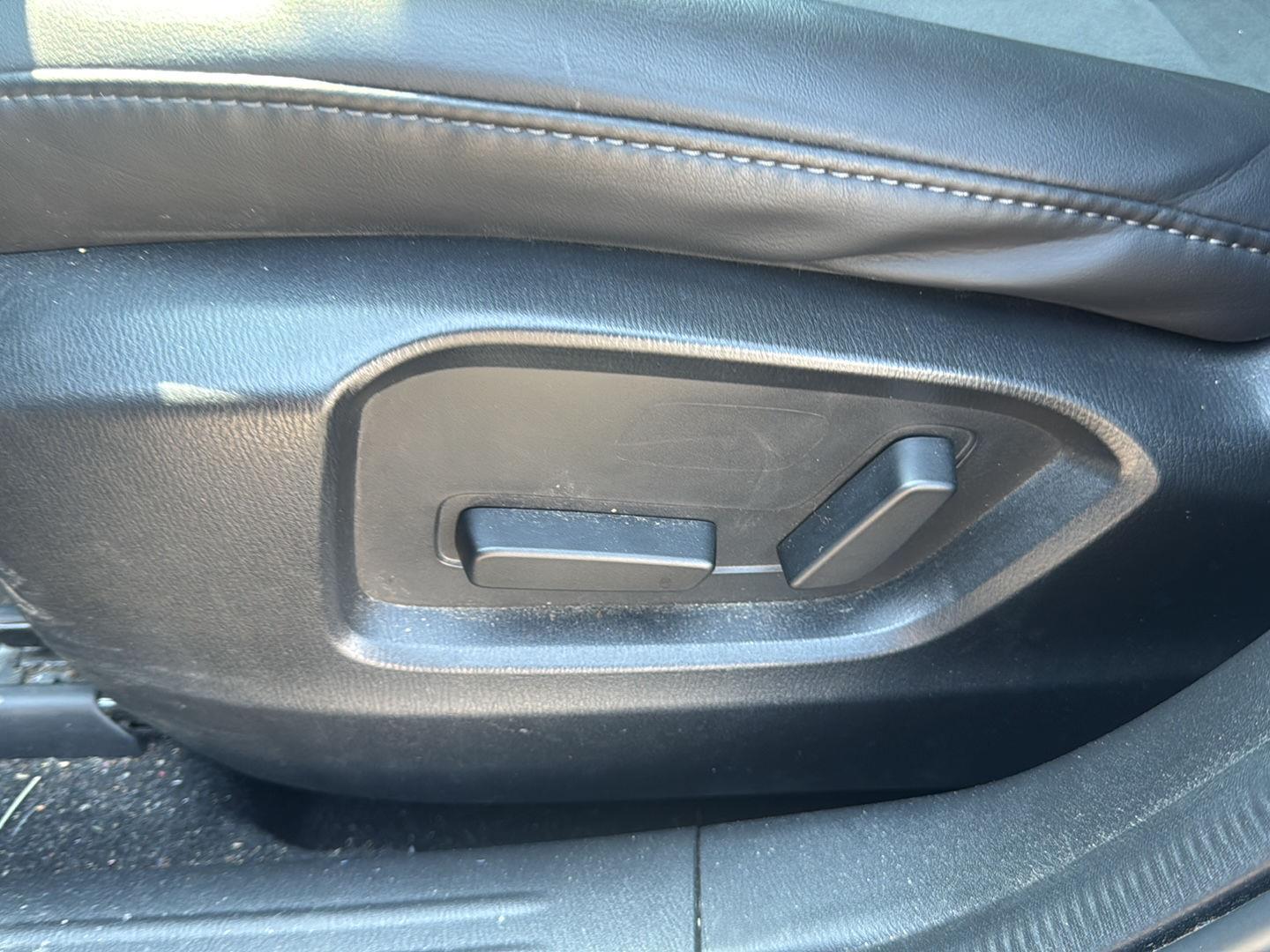 Used 2019 Eternal Blue Mica Mazda Touring image 7