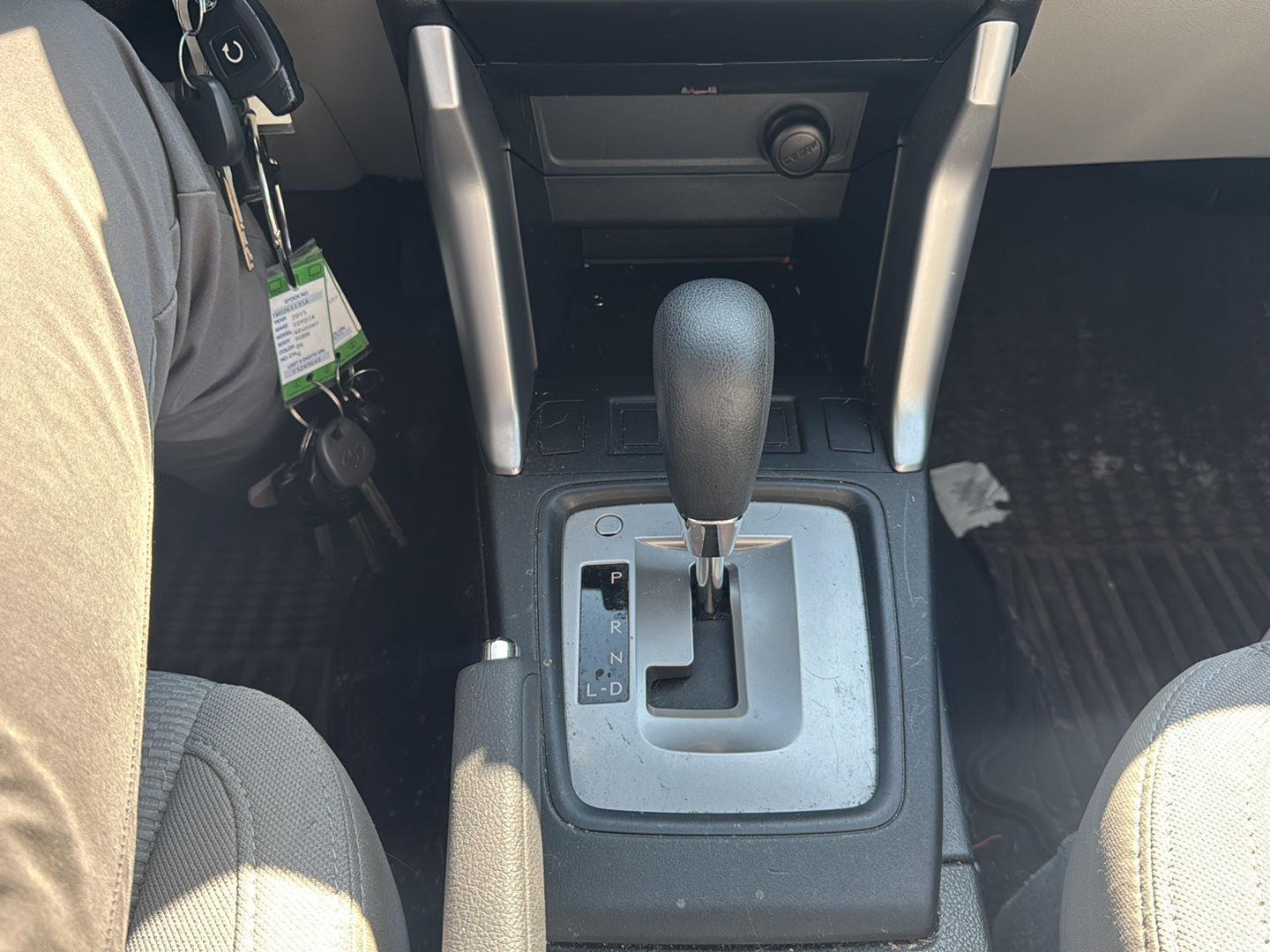 Used 2018 Ice Silver Metallic Subaru 2.5i image 11