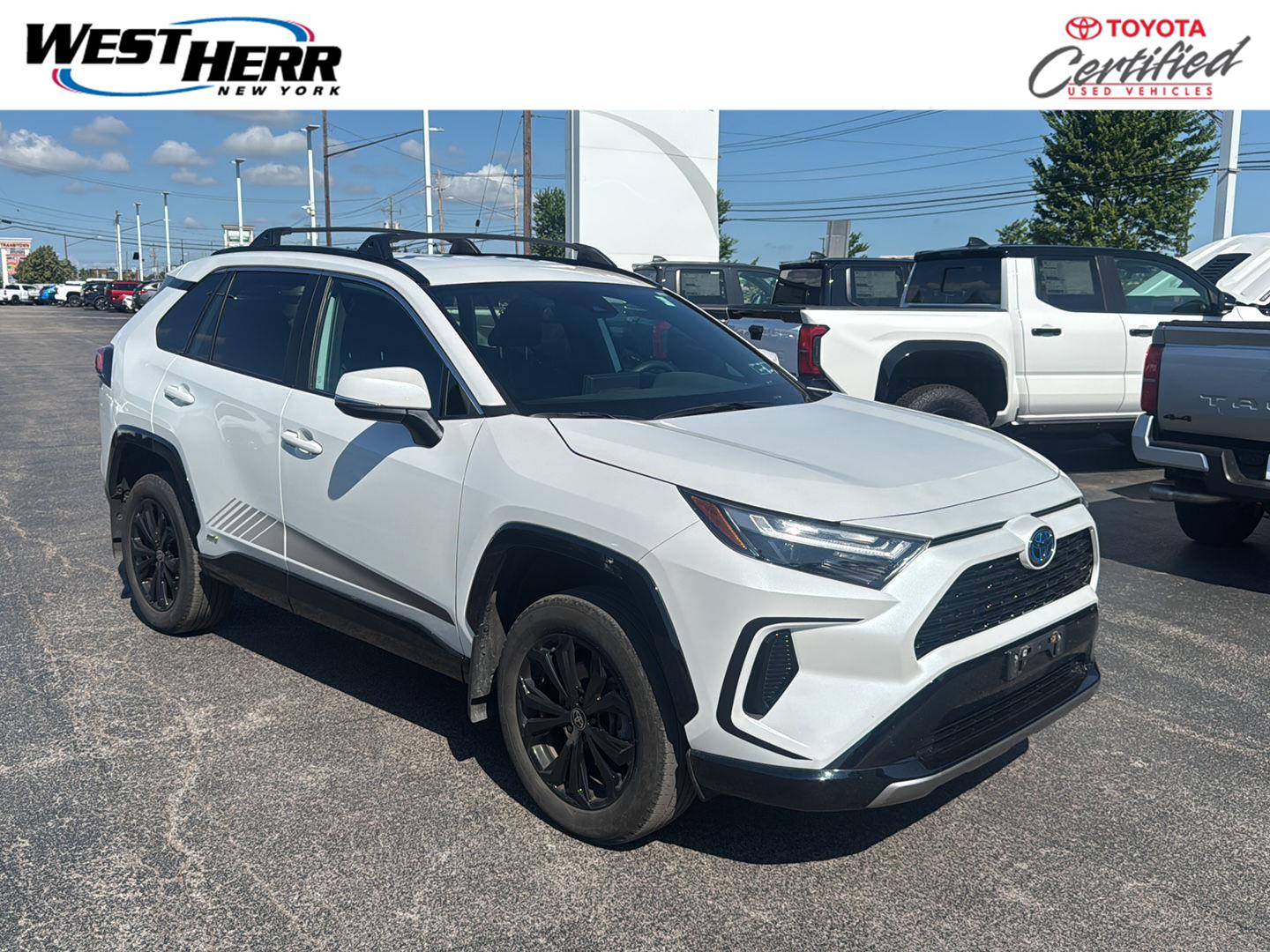 2023 Toyota RAV4 Hybrid SE AWD