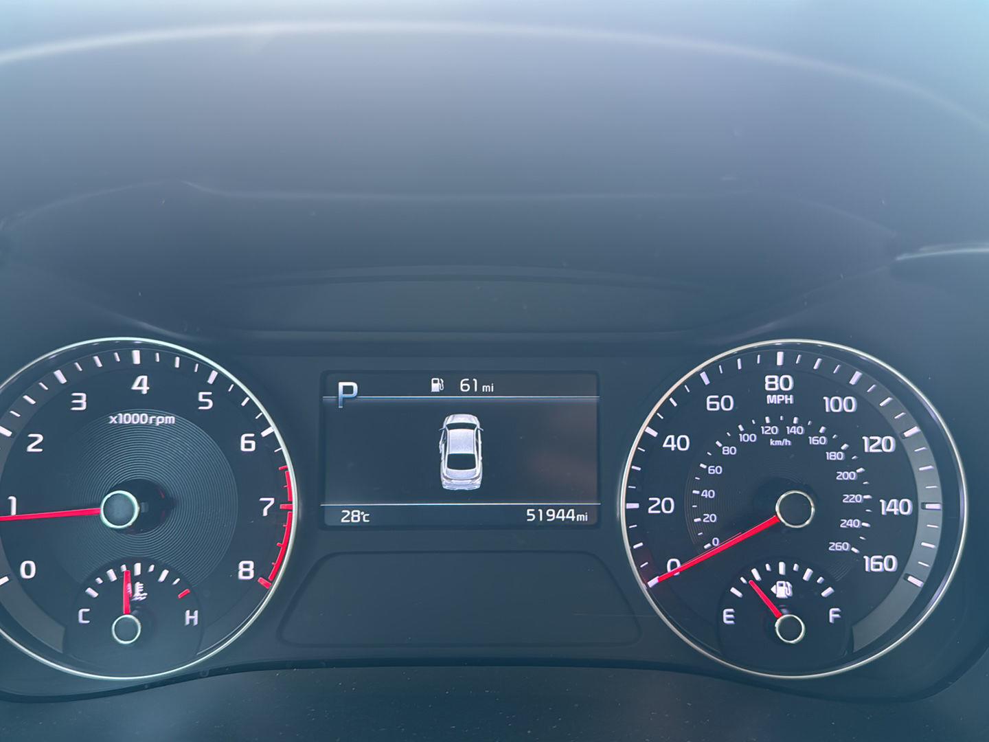 Used 2023 Snow White Pearl Kia LXS image 8