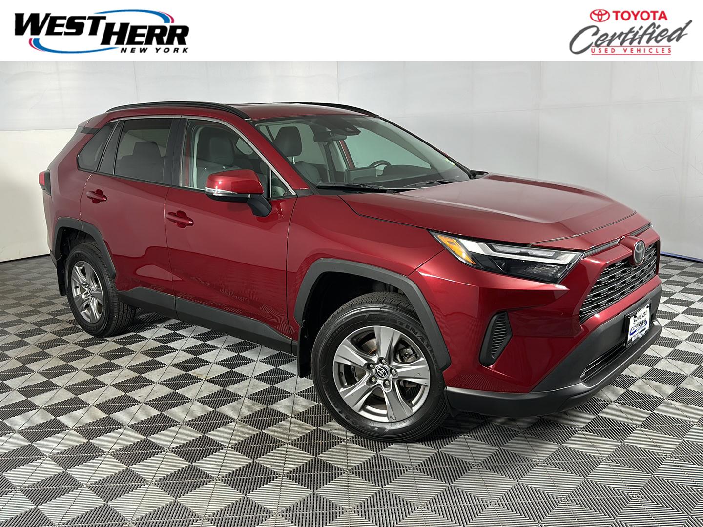 2023 Toyota RAV4 XLE