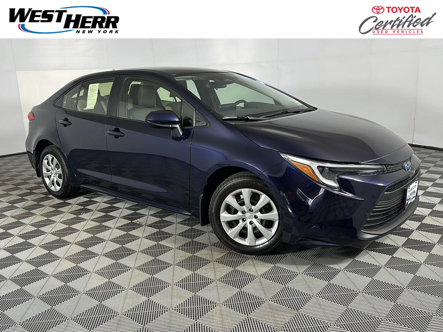 2025 Toyota Corolla Hybrid LE FWD