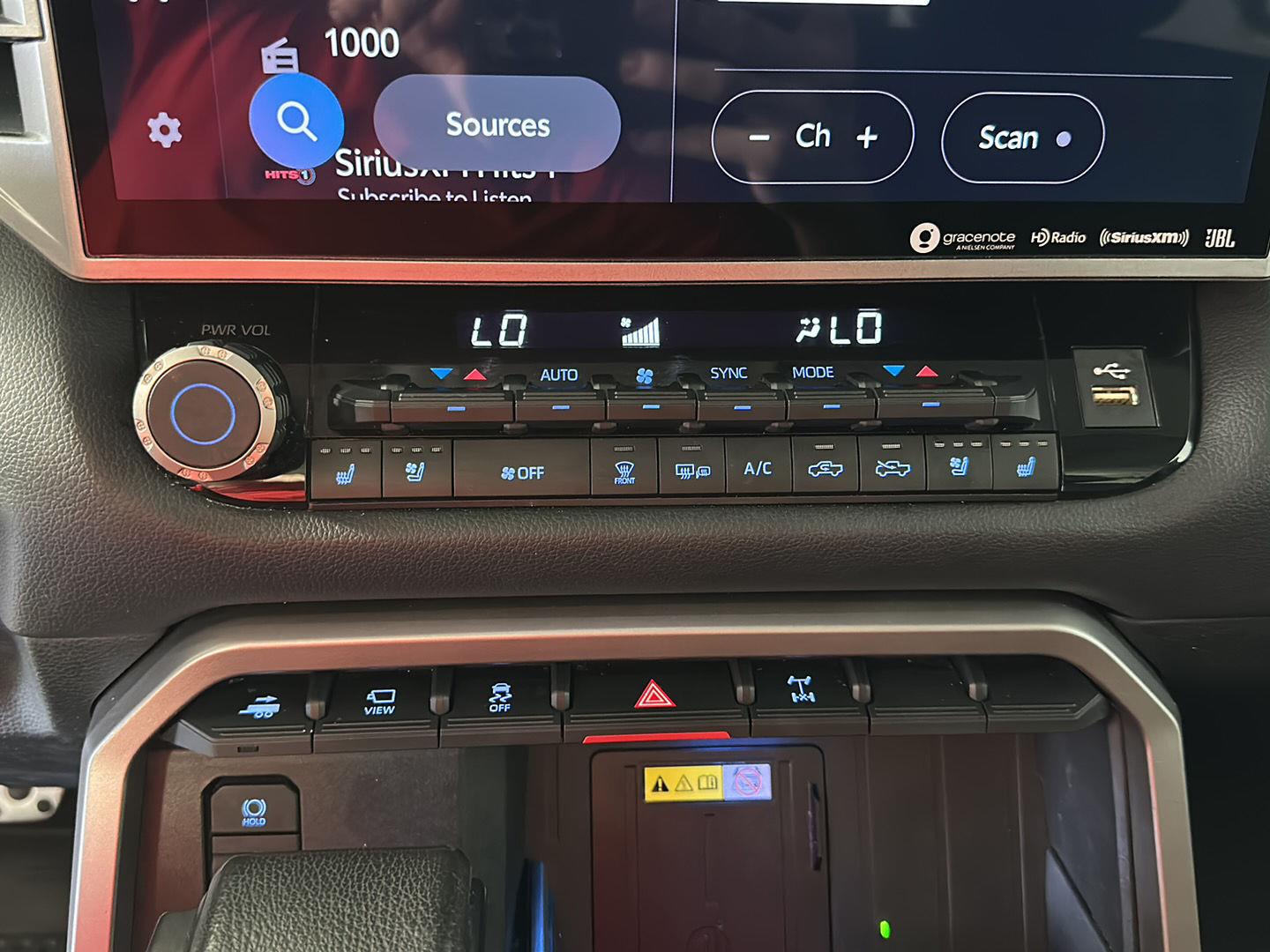 Used 2022 Blueprint Toyota Limited image 30