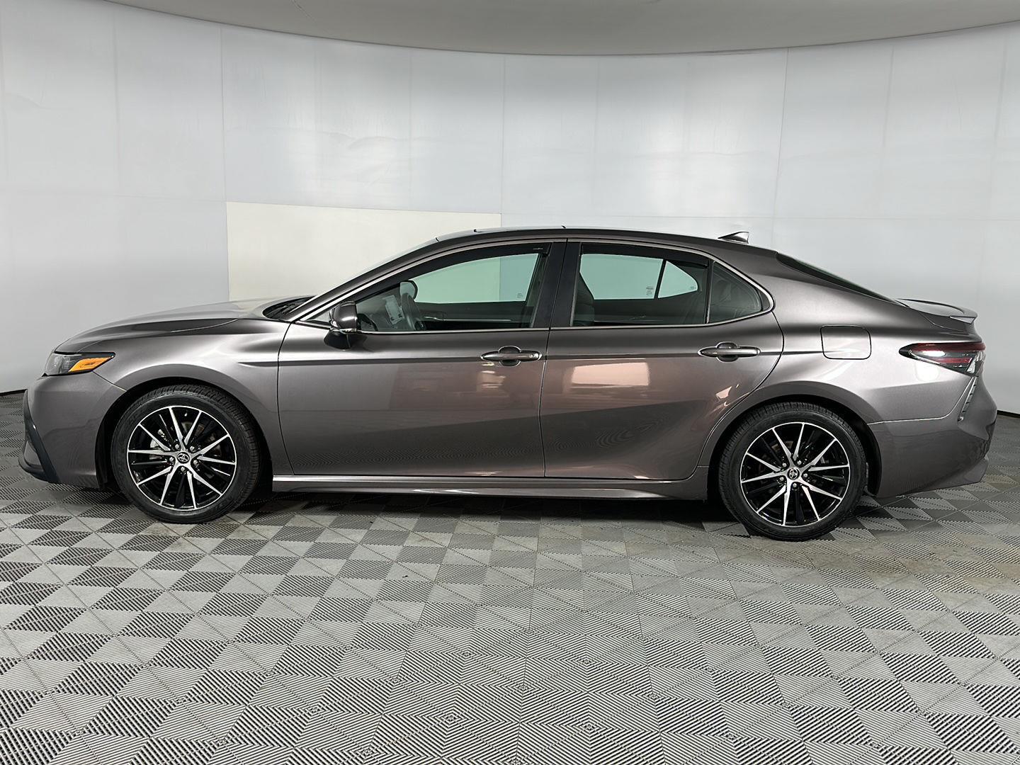 Certified Used 2023 Predawn Gray Mica Toyota SE image 5