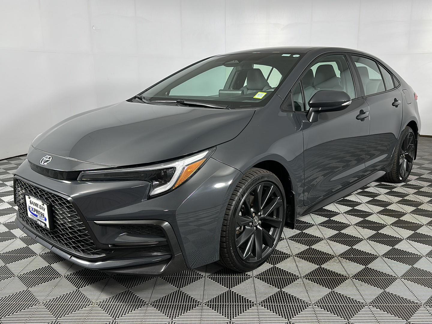 Certified Used 2024 Underground Toyota SE image 3