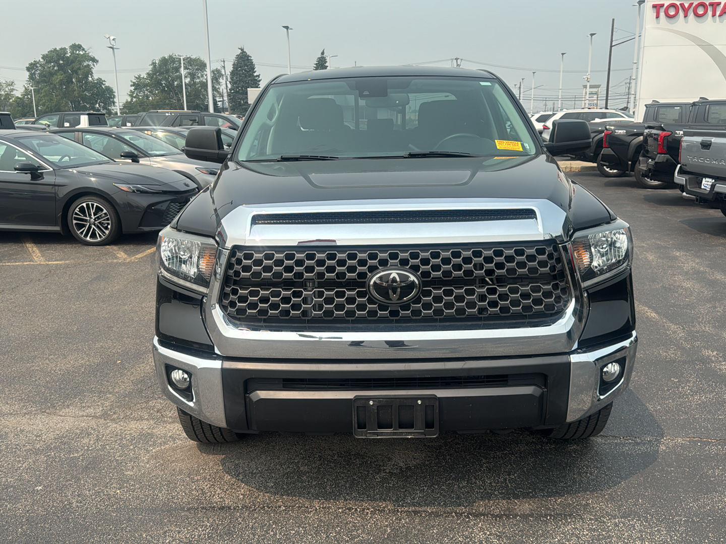 Certified Used 2020 Midnight Black Metallic Toyota SR5 image 2