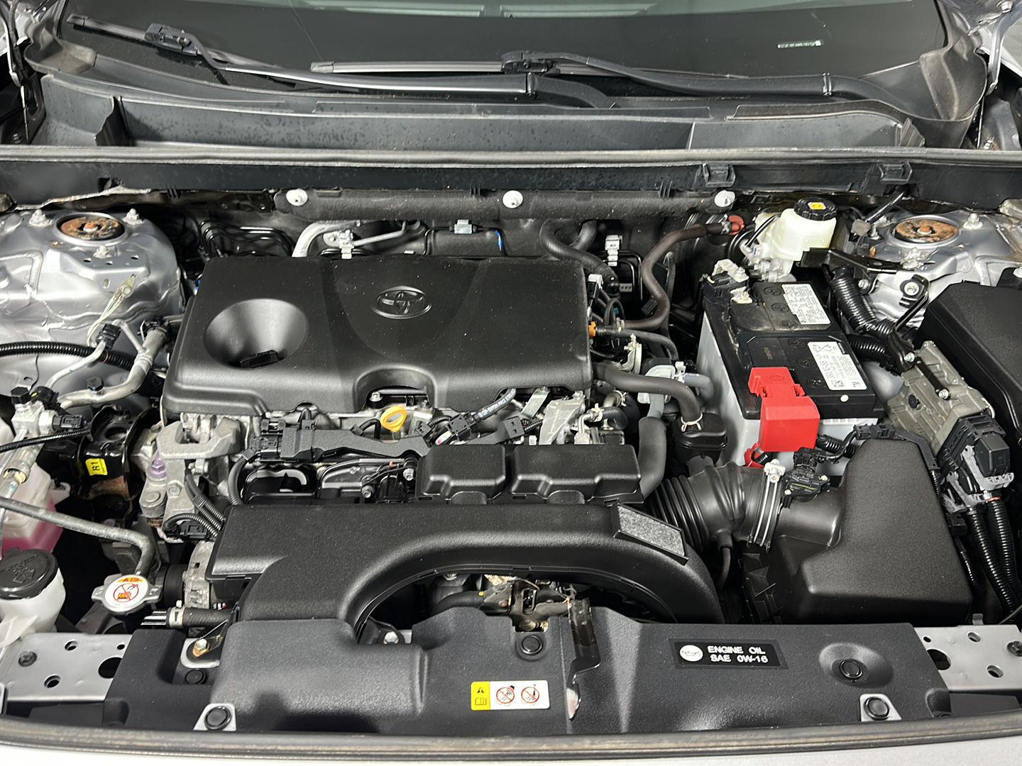 Certified Used 2021 Silver Sky Metallic Toyota LE image 4