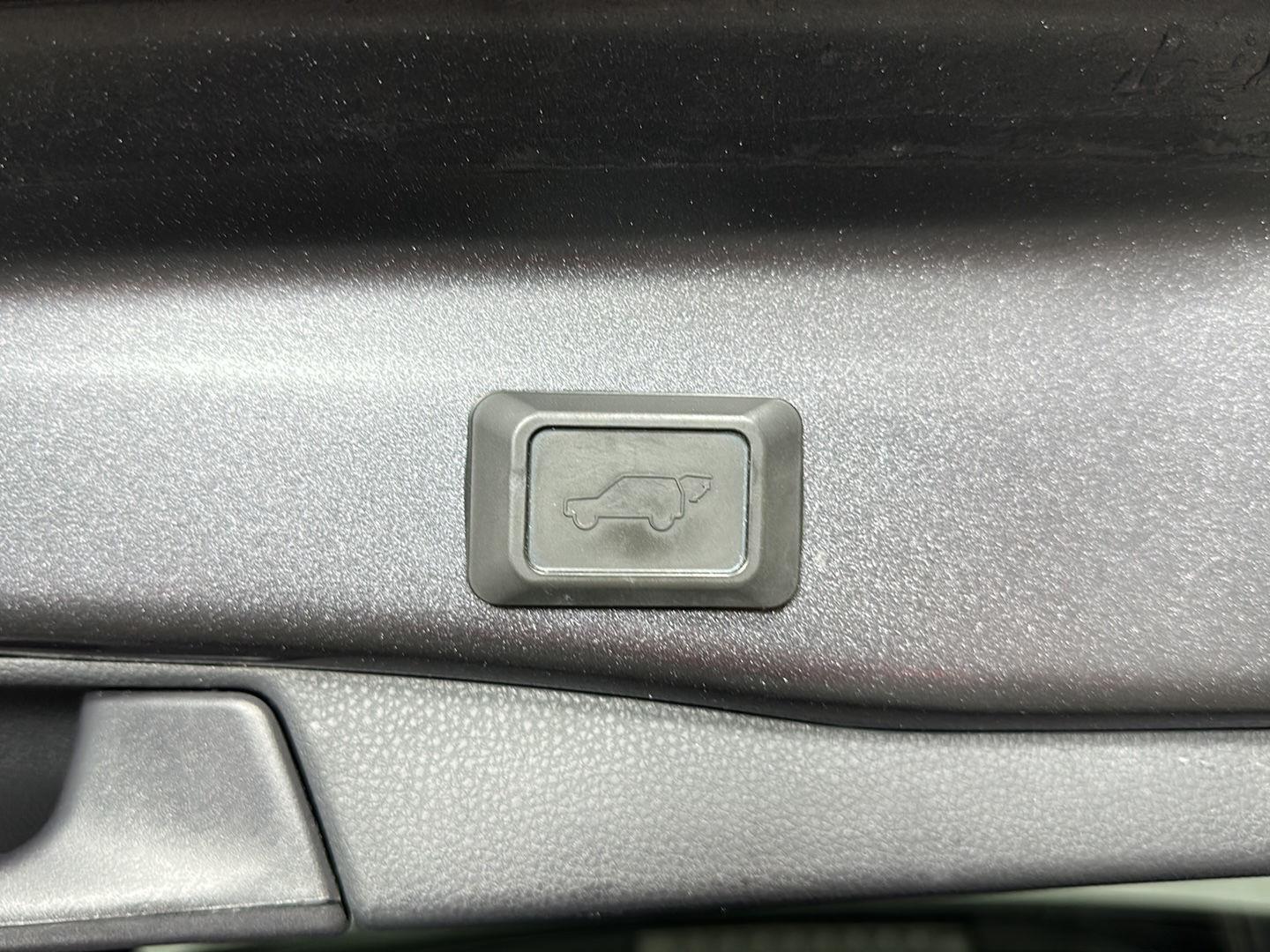 Used 2022 Magnetic Gray Metallic Toyota XLE image 26