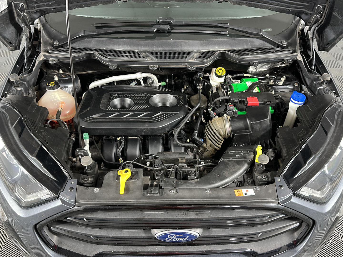 Used 2020 Smoke Ford SES image 2