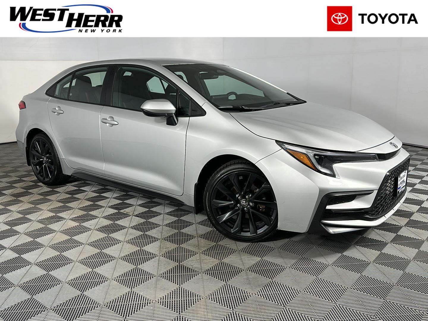 2024 Toyota Corolla SE FWD