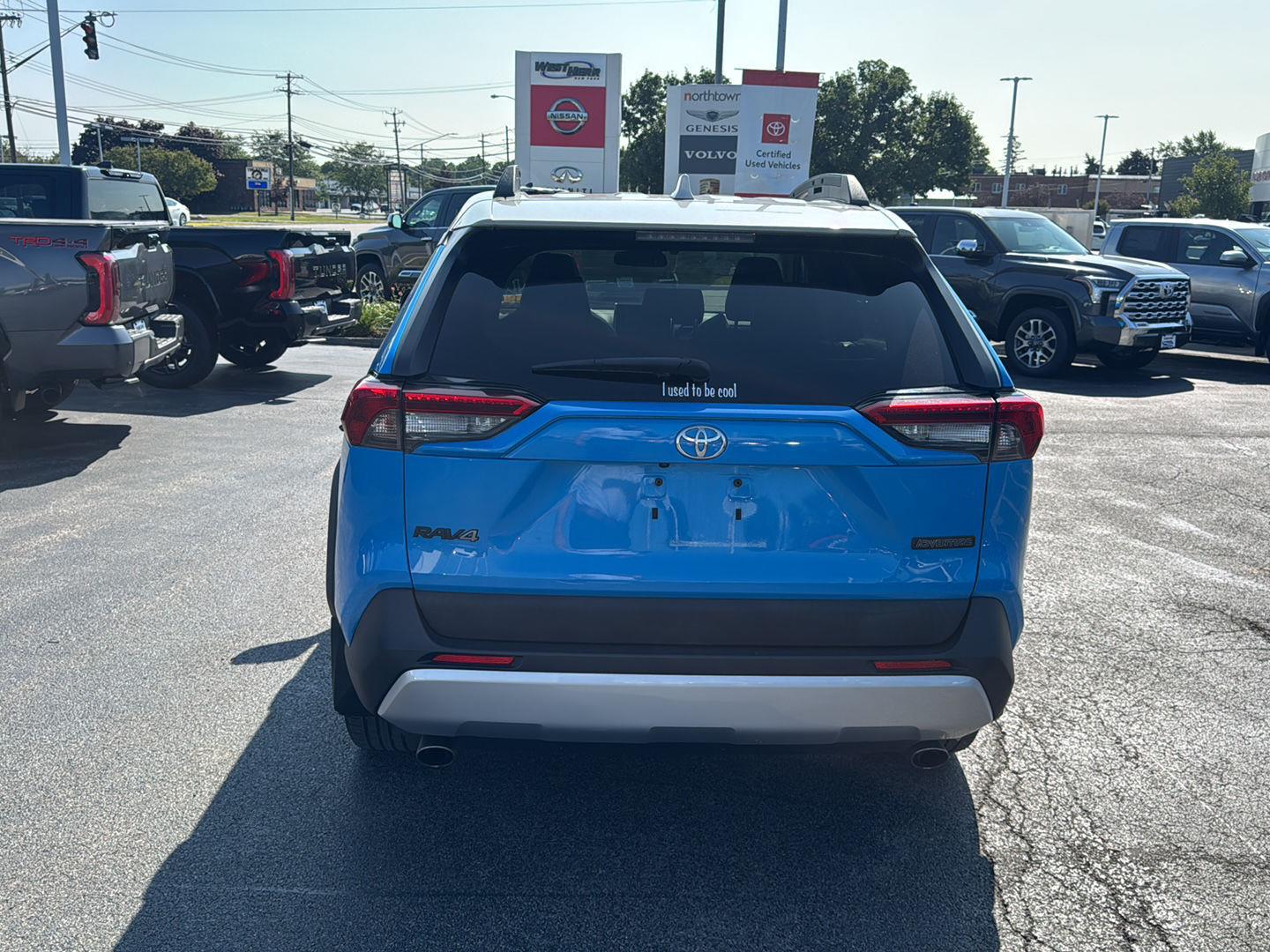 Used 2019 Blue Flame w/Ice Edge Roof Toyota Adventure image 5