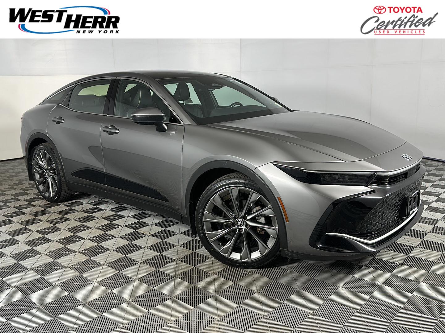 2023 Toyota Crown Limited AWD
