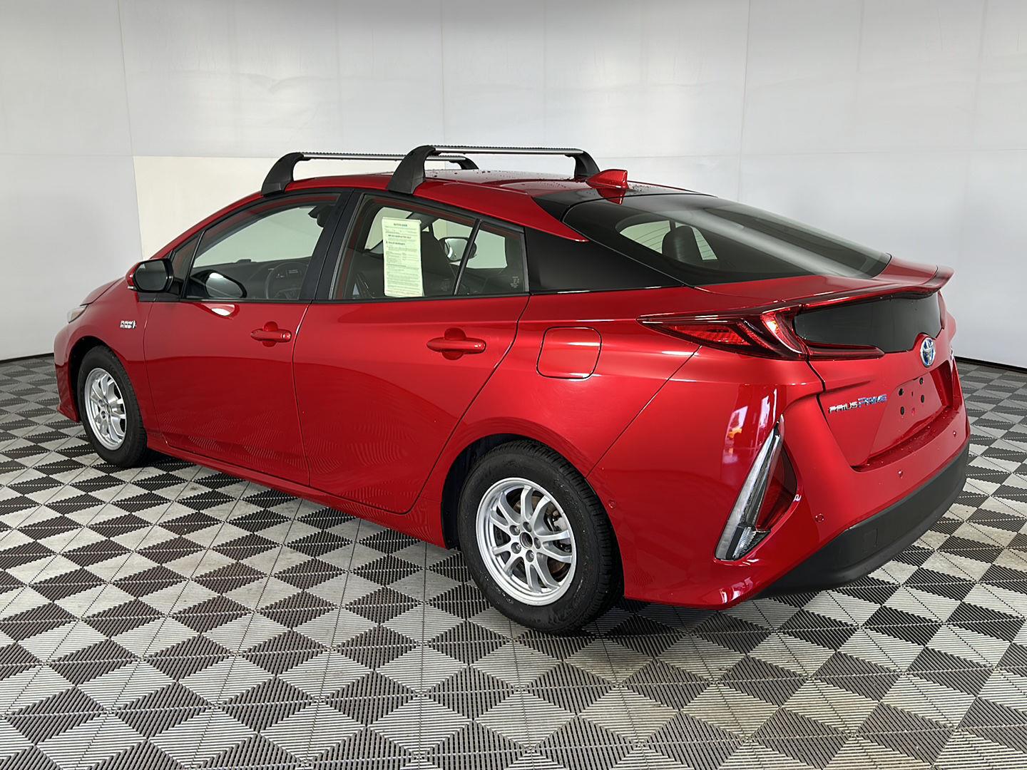 Used 2022 Supersonic Red Toyota Limited image 21