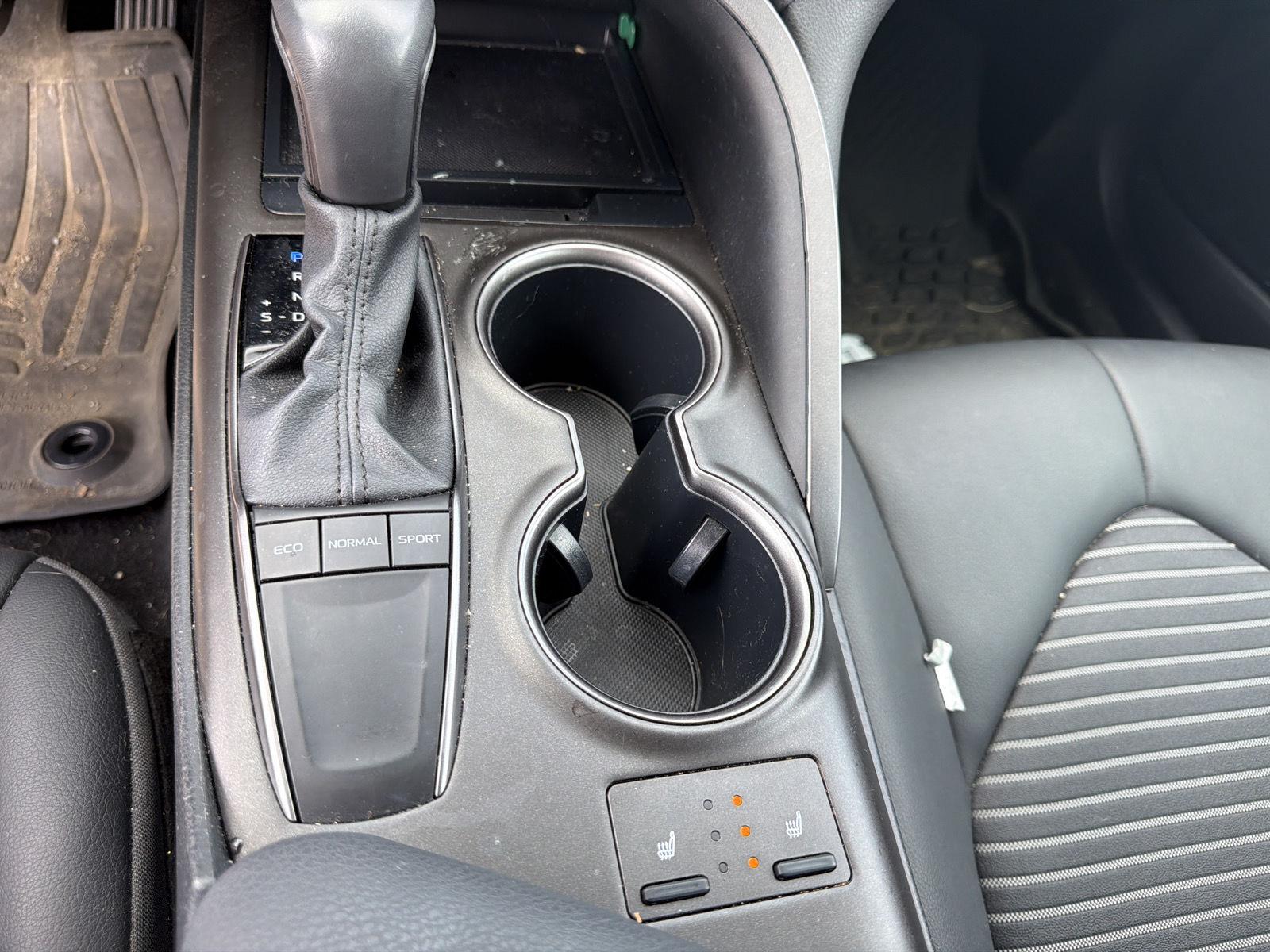 Used 2023 Celestial Silver Metallic Toyota SE image 15