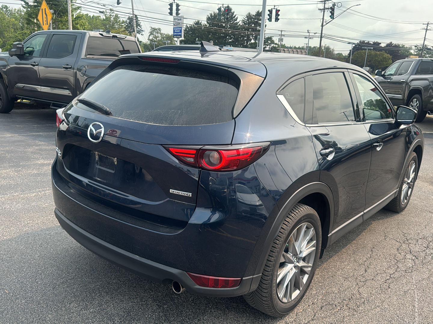 Used 2020 Deep Crystal Blue Mica Mazda Grand Touring image 6
